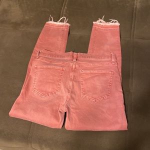 GAP DEMIN WOMEN JEAN SIZE 28R TRUE SKINNY JEAN IN EXCELLENT CONDITION